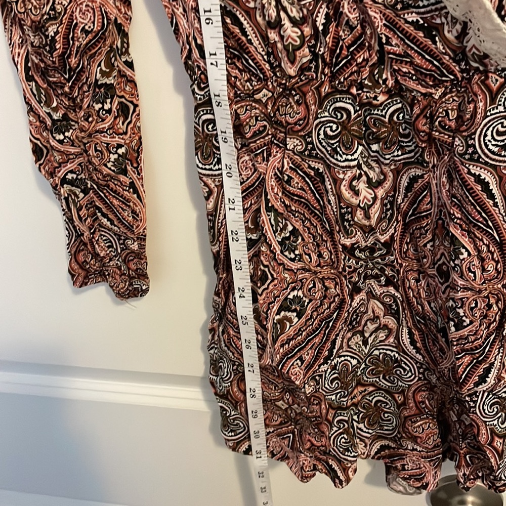 Detailed Romper - Picture 8 of 8
